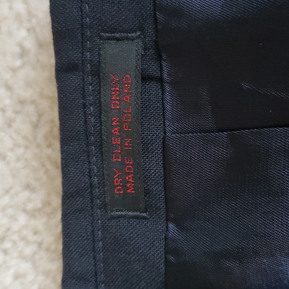 Mens 2 piece Suit - Picture 9 of 15